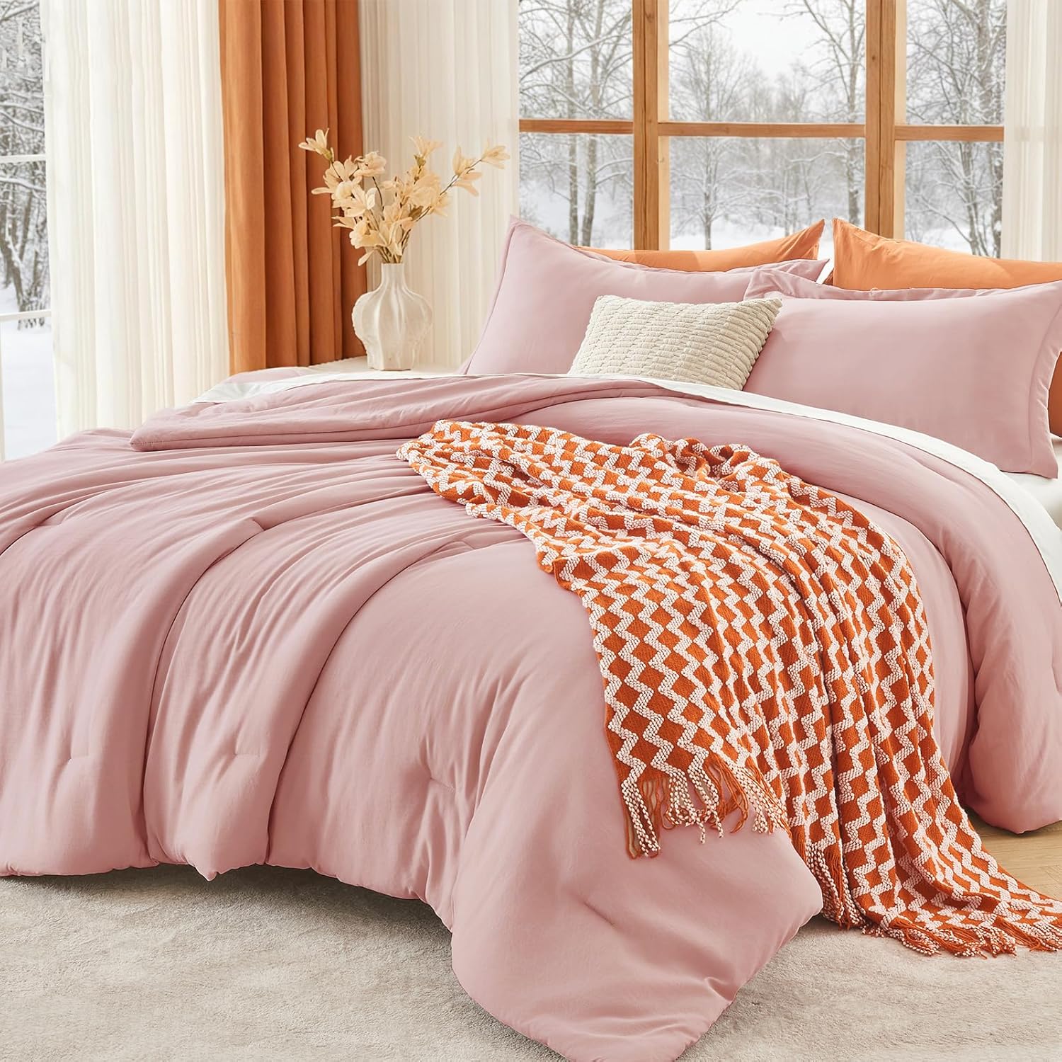 MUXHOMO Queen Comforter Set, All Season Ultra Soft Down Alternative Bedding - 3 Piece Lightweight Bed Set Includes 1 Comforter (90"x90") and 2 Pillow Shams (20"x26"), Rose Gold