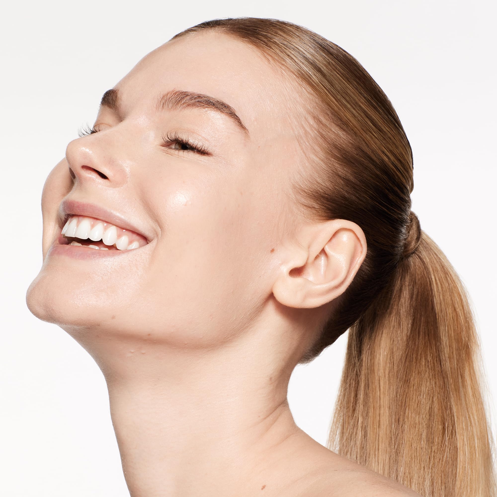 Amazon.com: Shiseido RevitalEssence Skin Glow Foundation SPF 30