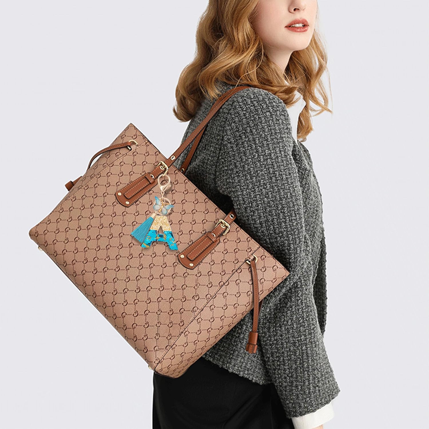 Suweibuke Cute Pink Key Chains for Women Girls, Initial Letter Keychains with Tassel, Charms for Key Purse Handbags Backpacks - Image 6