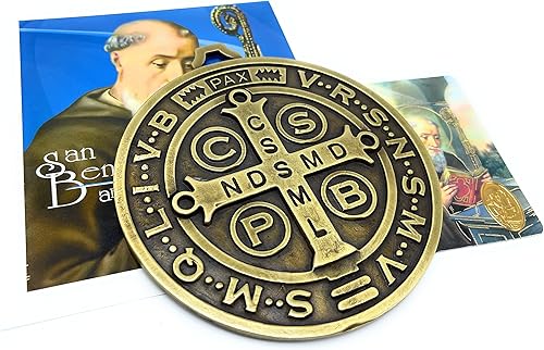 MEDALLA DE CRUZ ST BENEDICTO EXTRA GRANDE DE 5 PULGADAS CON ACABADO DE TONO DE LATÓN VINTAGE PARA PARED O ESCRITORIO/MEDALLA DE SAN BENITO EXTRA