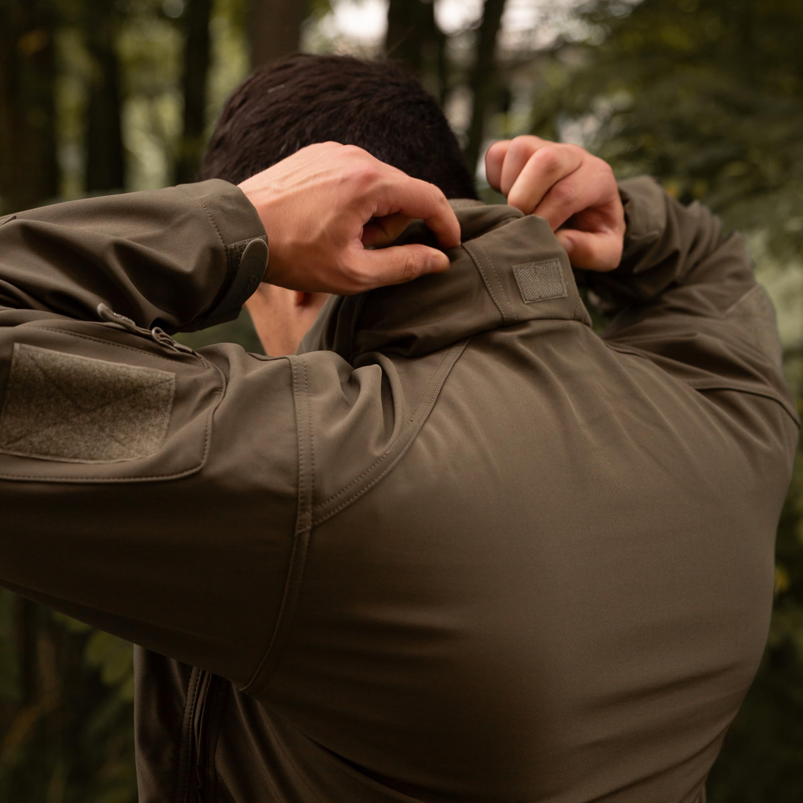 Mil-Tec Softshelljacke SCU 14 für Herren • Taktische Outdoor Funktionsjacke • Atmungsaktive, winddichte & wasserabweisende Übergangsjacke • Praktische Freizeitjacke oder Wanderjacke