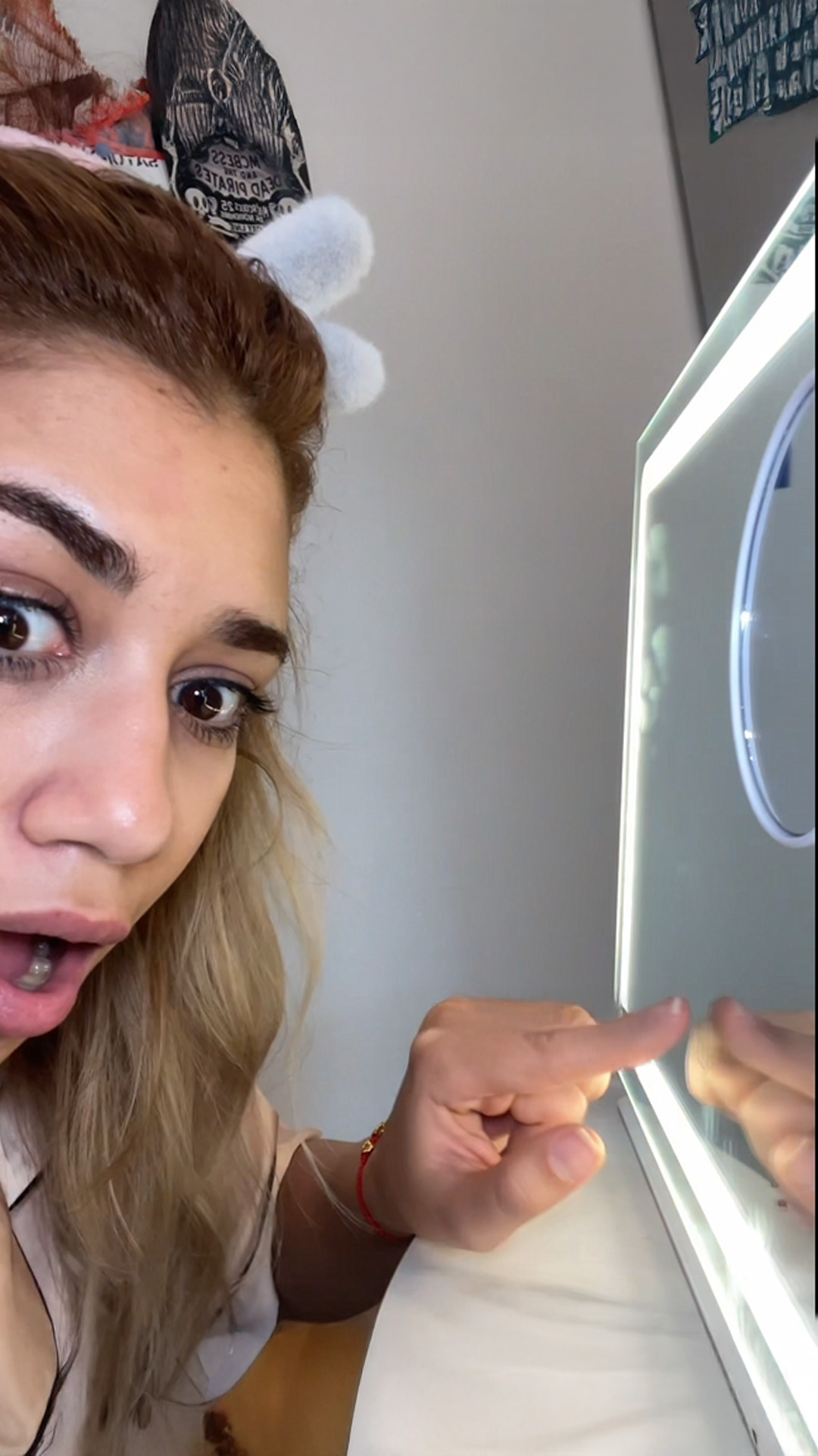 Espejo Vanity para Maquillaje con Luz LED y 10X Magnificación miniatura 7