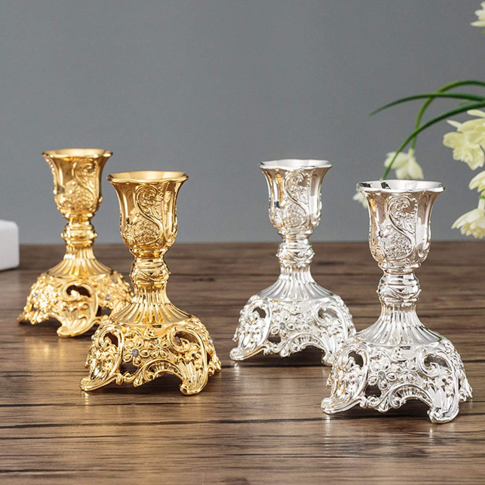 Portacandele placcati in Argento/Oro, Set di 2 candelabri for cene a lume di Candela, Matrimoni e Regali di inaugurazione della casa(Silver,18.8cm)