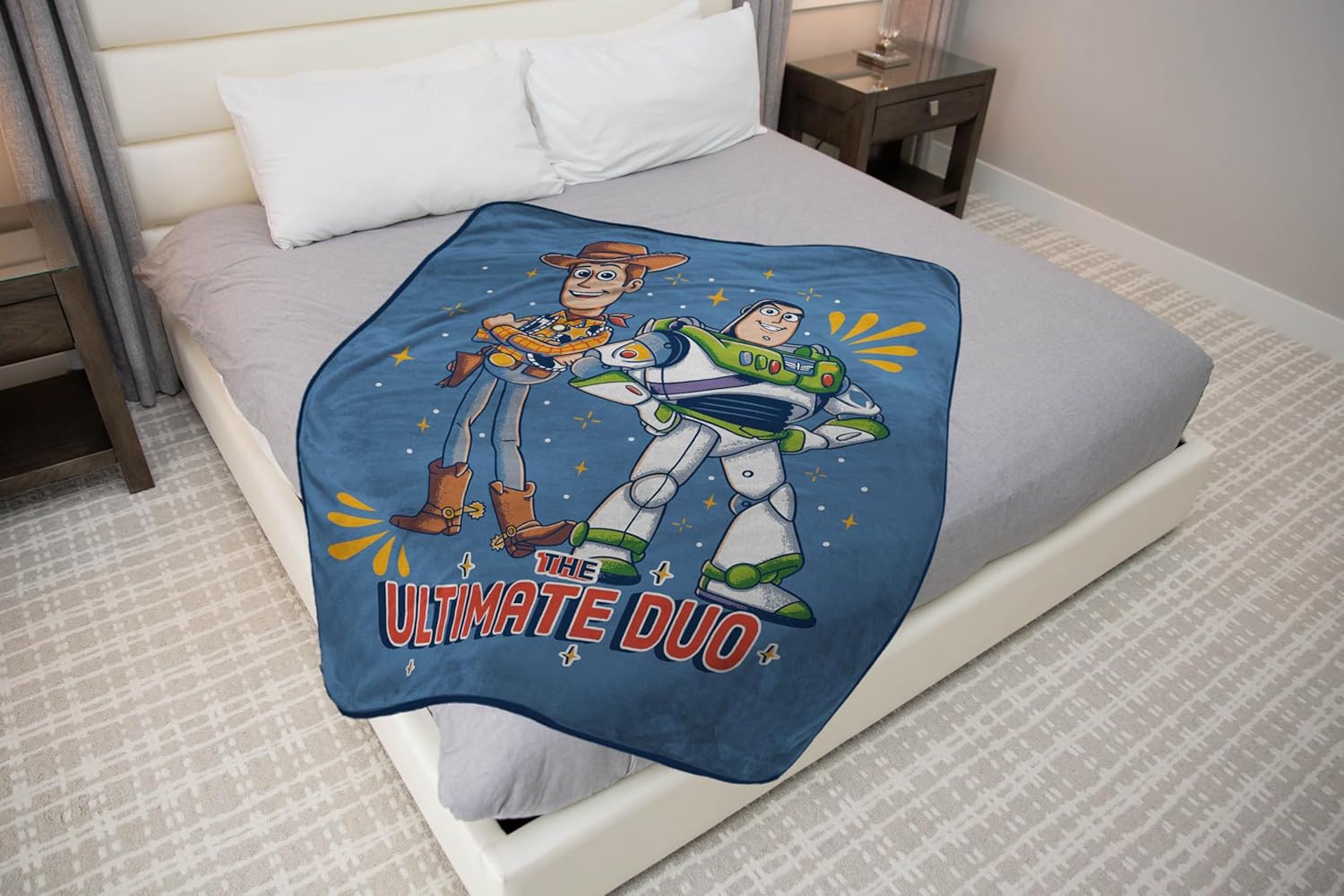 Jay Franco Disney Toy Story Fleece Throw Blanket 46x60 – Woody & Buzz Soft Plush Lightweight Blanket for Kids, Machine Washable, Bedroom, Couch & Travel, Officially Licensed