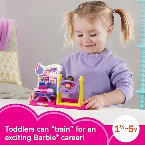 Miniatura 2 de Fisher-Price Little People - Juguete para niños pequeños Barbie You Can Be Anything Gymnast con figura para preescolar, juego de simulación para