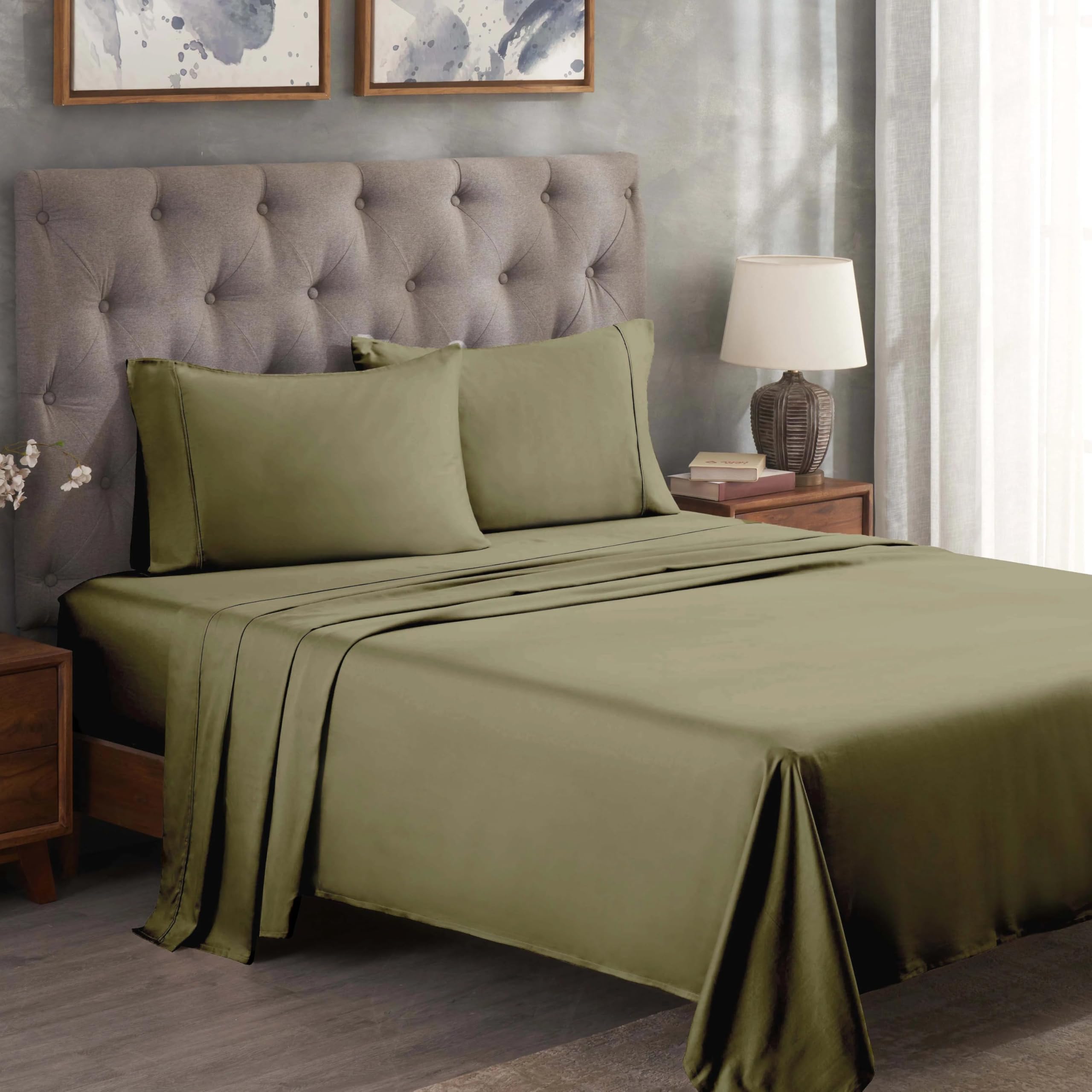 Luxury Egyptian Cotton 300 Thread Count Bed Sheet Set, Soft Breathable Bed Sheets, Cooling All-Season Bedding, Solid Deep Pocket Sheets, 1 Fitted Sheet, 1 Flat Sheet, 2 Pillowcases, Queen, Sage