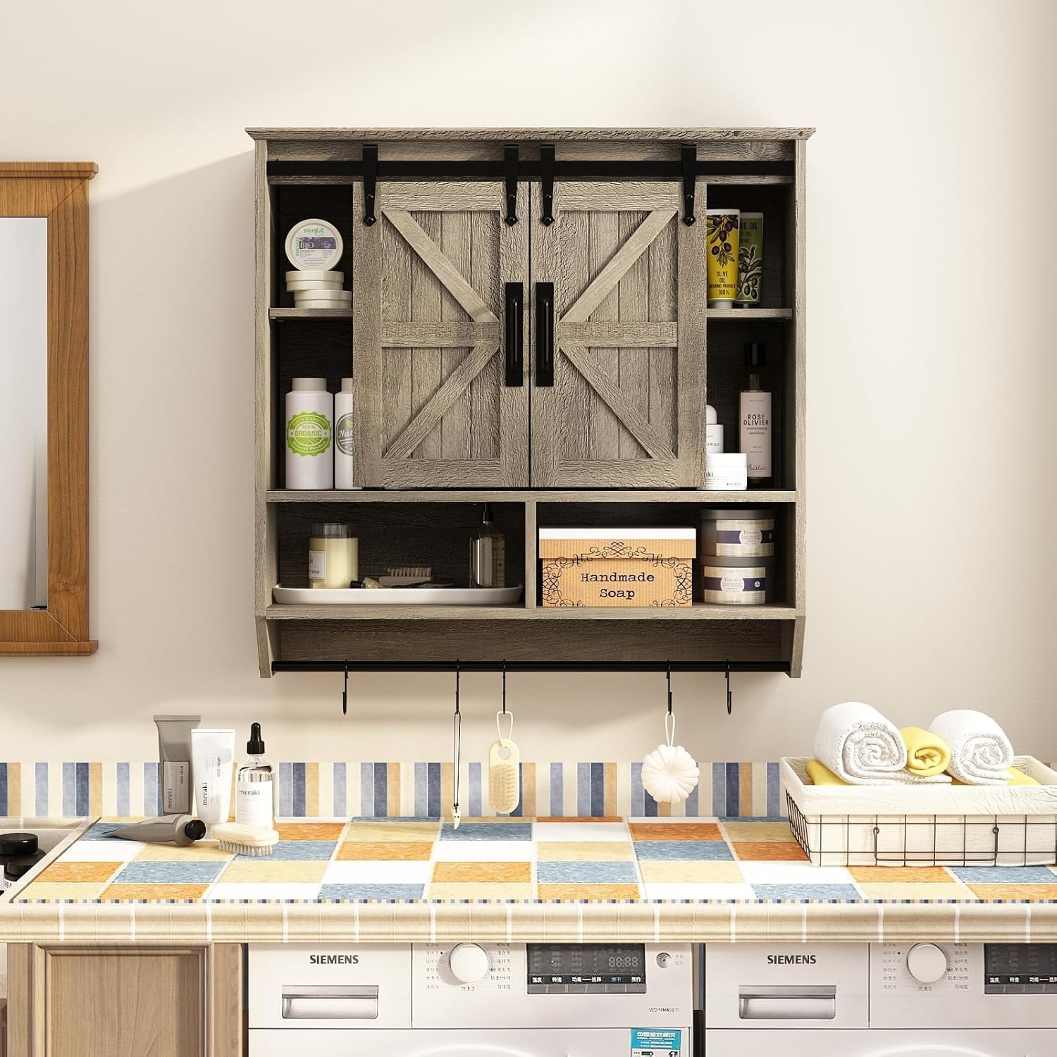 RUSTOWN ファームハウス バスルームウォールキャビネット 3段 素朴な木製壁掛けキャビネット ヴィンテージメディシンキャビネッ