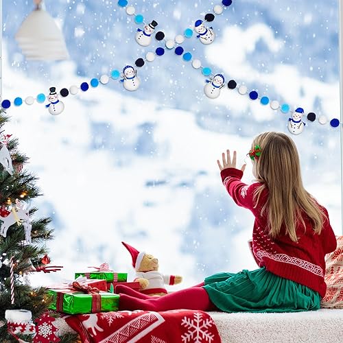 Miniatura 4 de AnyDesign Guirnalda de bolas de fieltro de Navidad de 8.2 pies para invierno, lindo muñeco de nieve con pompones, guirnalda colgante de Navidad para