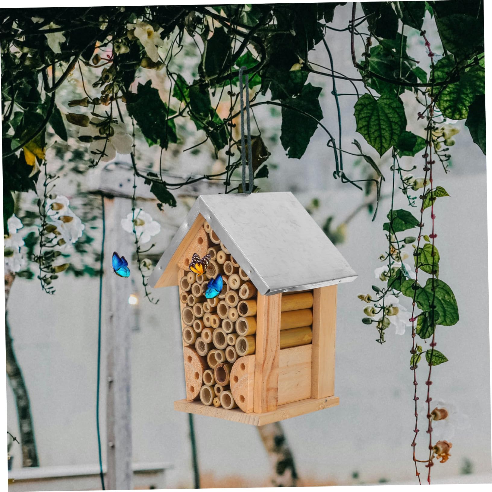 Hängendes Insektenhotel und Eisen für Schmetterlinge und Insekten Wetterfest Dekorativ für Garten