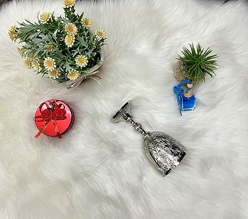 Miniatura 5 de Morocmart - Cáliz de vino de plata en relieve, cáliz del rey Arturo de Halloween, copa de vino de latón, 8.1 fl oz, cáliz de latón chapado en plata