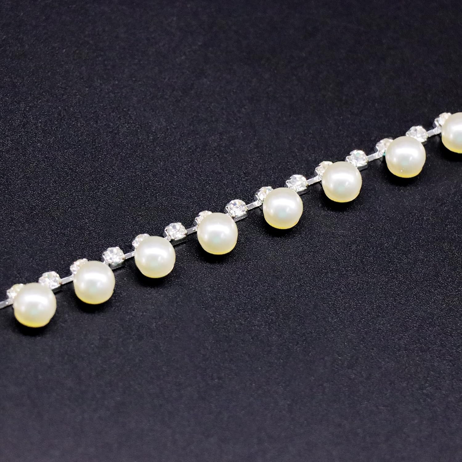 JEGOYER 1 Yard Pearl Rhinestone Tassel Trim, Elegant Crystal Close Chain Fringe Applique, Ideal for Sewing Crafts Wedding Party Christmas Clothing DIY Decoration : Arts, Crafts & Sewing