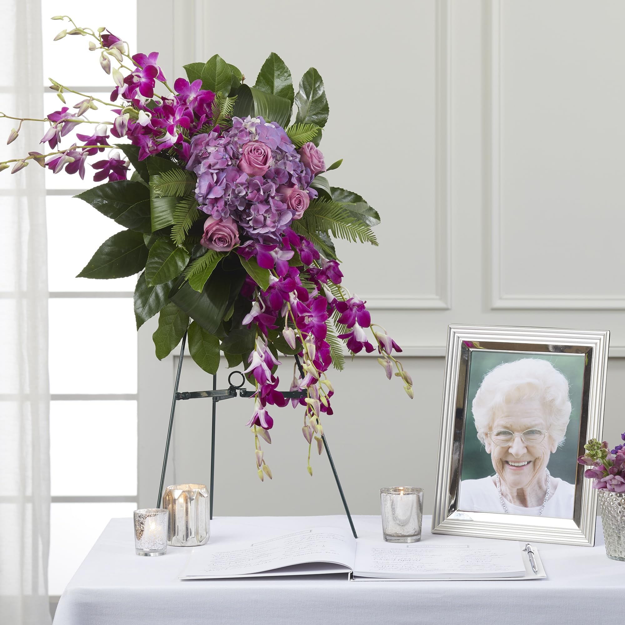 Amazon.com: FloraCraft Floral Cage Arranger with Floral WetFōM