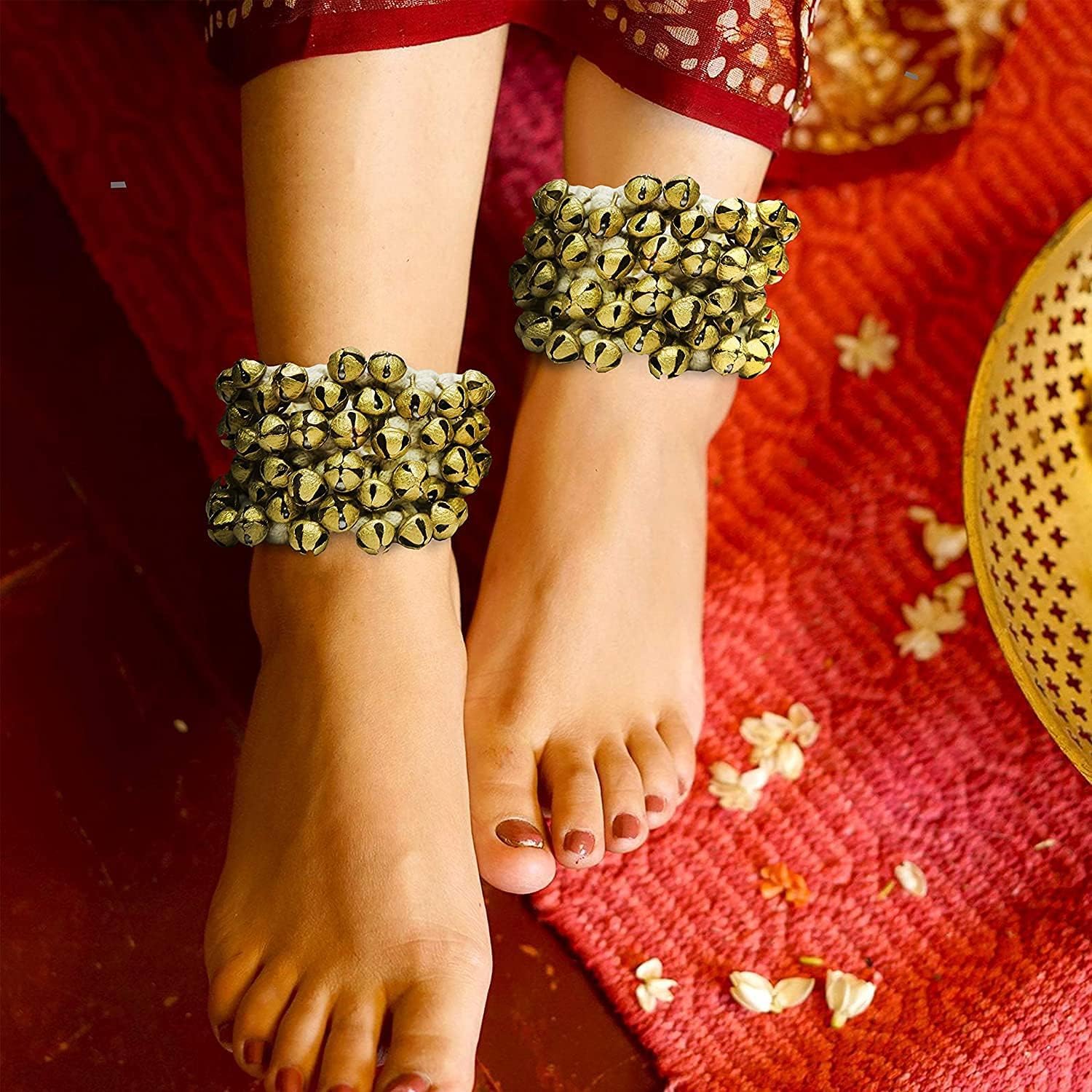 Kathak Ghungroo - Par de 50 + 50 campanas | Tobillera de baile clásico con cordón de algodón | Bharatnatyam y Kathak Dancing Bells Instrumento musical para práctica y actuación | Cordón de algodón, bharatnatyam y kathak, instrumento musical, práctica y ac
