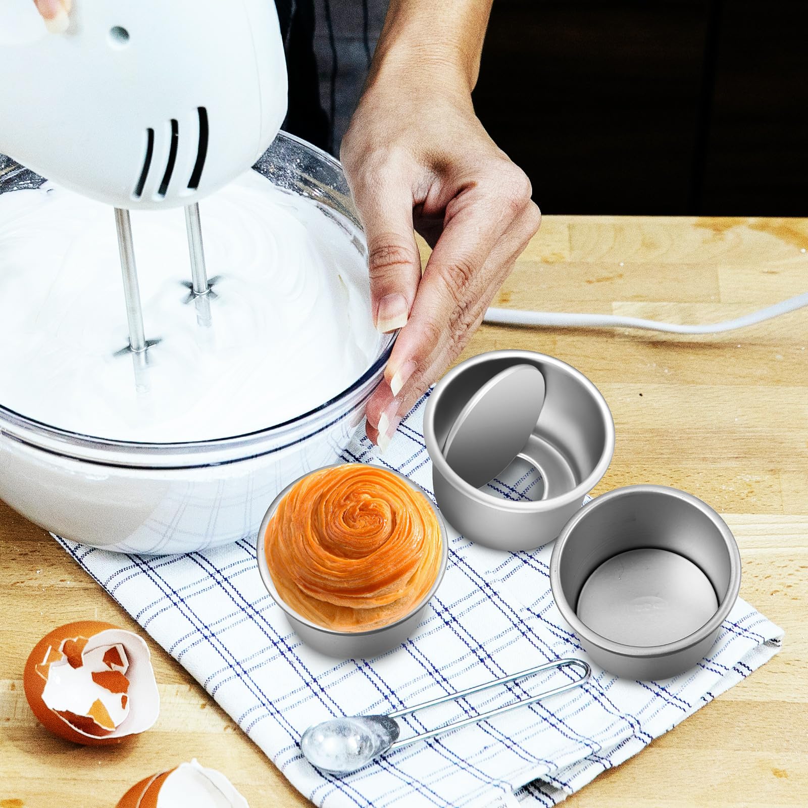 Molde para Tartas de Aluminio Redondo con Fondo Extraíble, Juego de 4 Piezas, Fácil de Limpiar y Calentamiento Rápido, Adecuado para Hornear en Casa