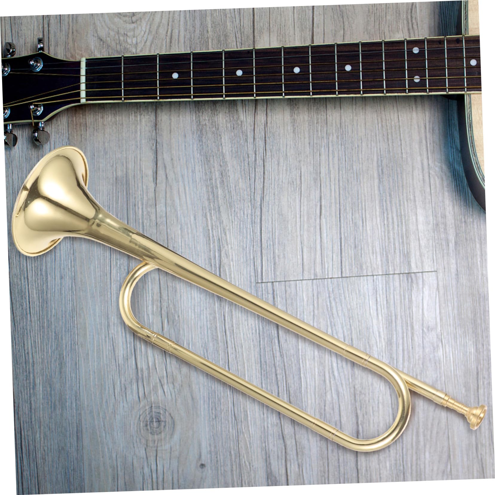 BESPORTBLE Trompete für Anfänger aus Messing in Gold mit Kreativem Design und Dekorativer Kunst für Junge Musiker als Praktisches Kindertrompeteninstrument