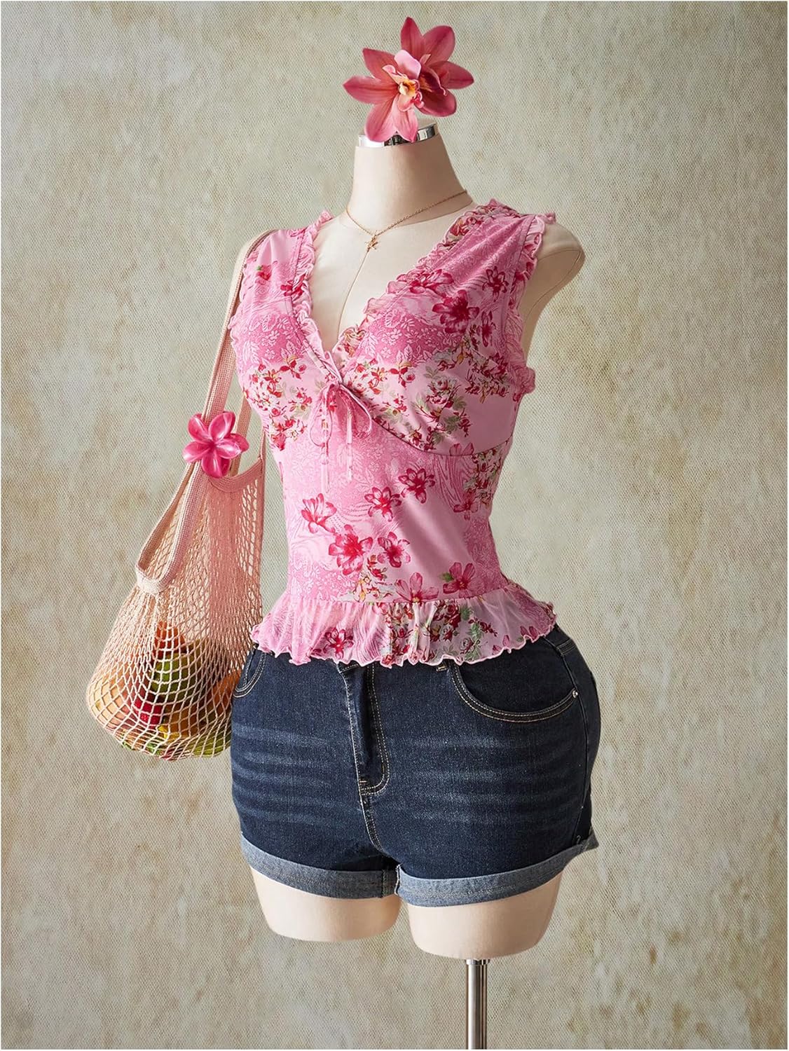 WDIRARA Women's Plus Size Floral Backless Tank Top V Neck Sleeveless Ruffle Tops - Image 5