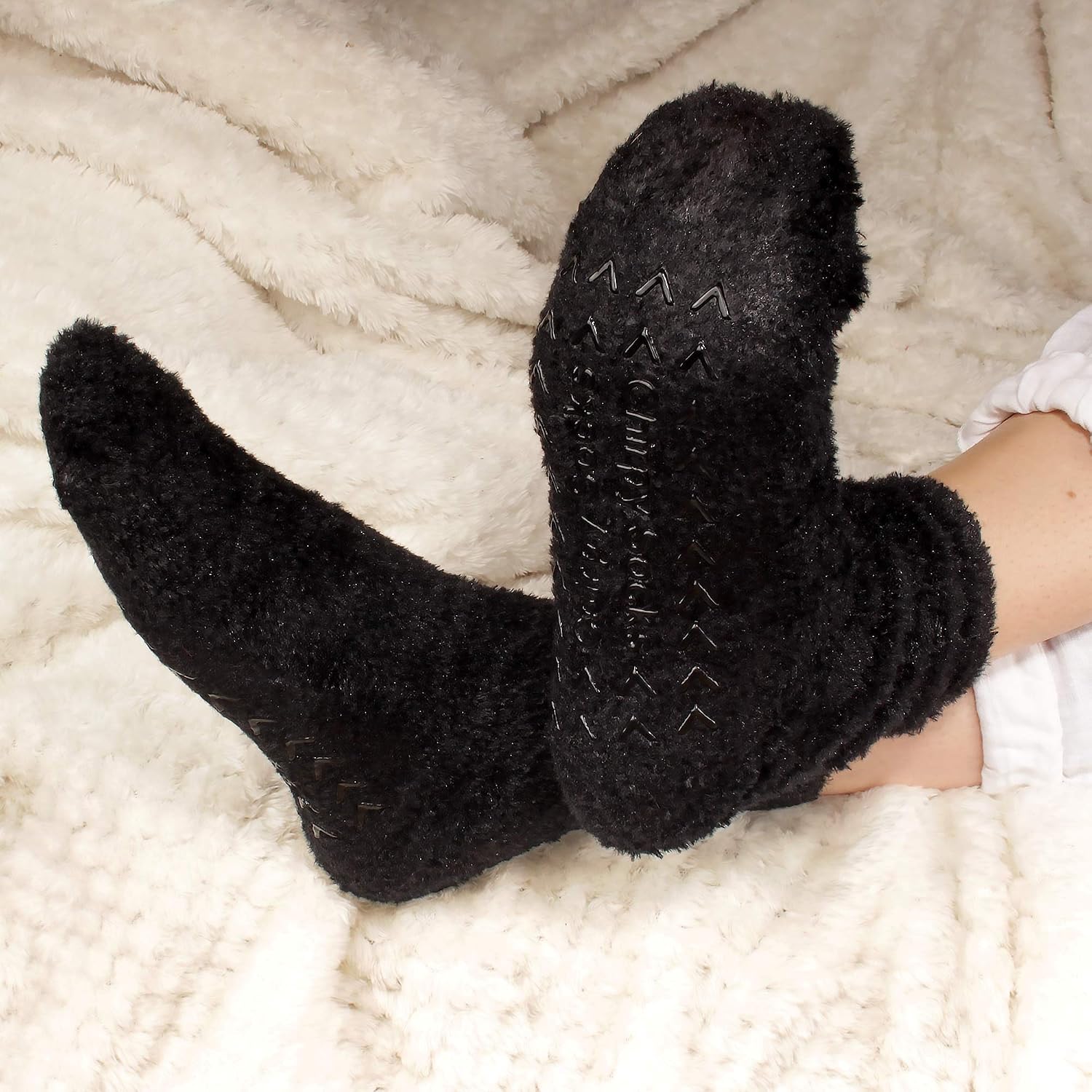 BambooMN Men's Feather Light Fuzzy Socks with No Slip Grips - 4 Pair Value Packs