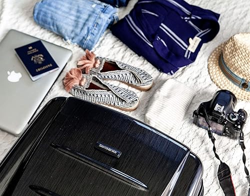 Vista 226 de Samsonite Winfield 2 Equipaje rígido con ruedas giratorias, Azul profundo, Juego de 3 piezas (20/24/28)