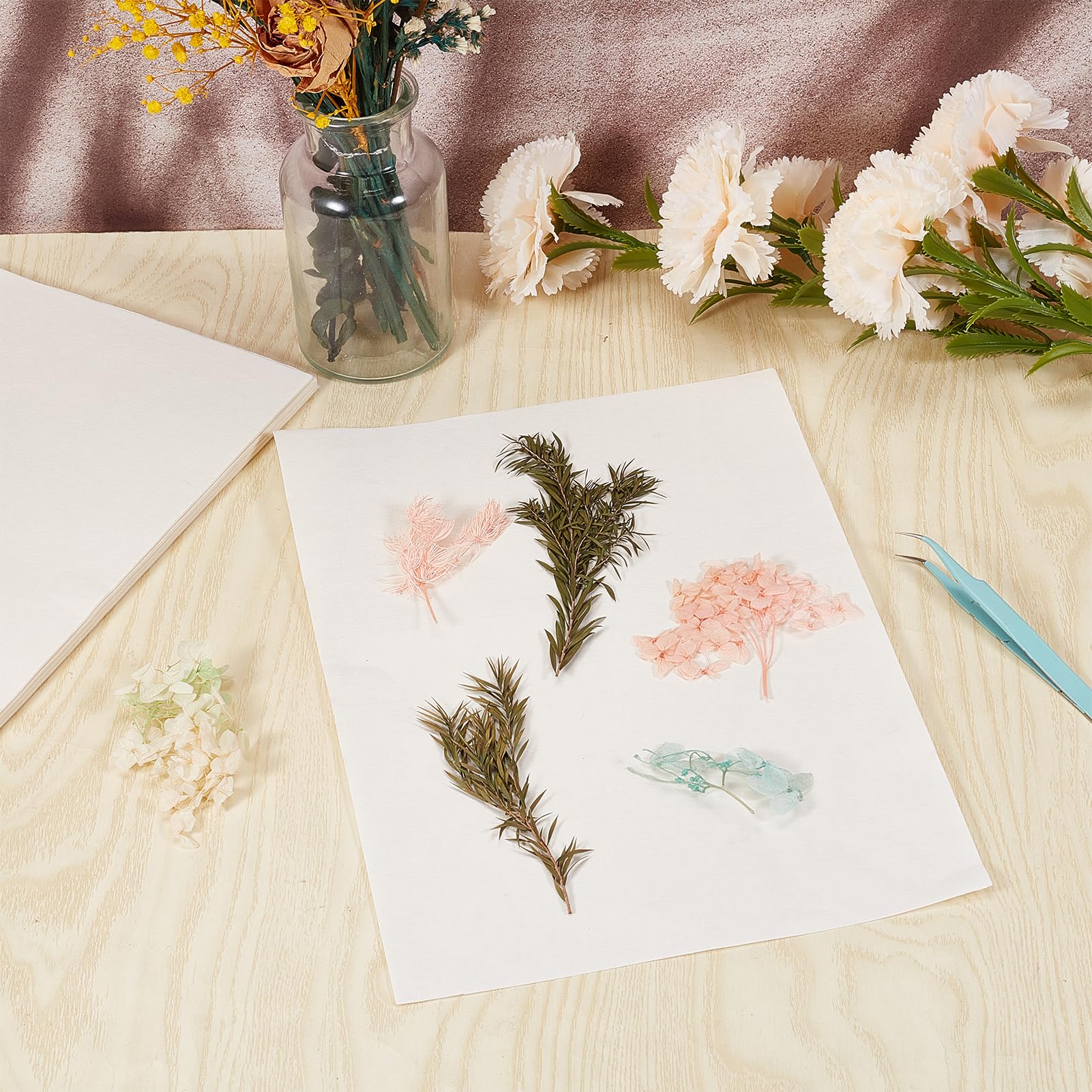 NICENEEDED 50 Fogli di Carta Assorbente per Pressa per Fiori, Carta Assorbente A4 di Grandi Dimensioni, Altamente Assorbente e Riutilizzabile, per La Stampa di Fiori, Erbario Artigianale