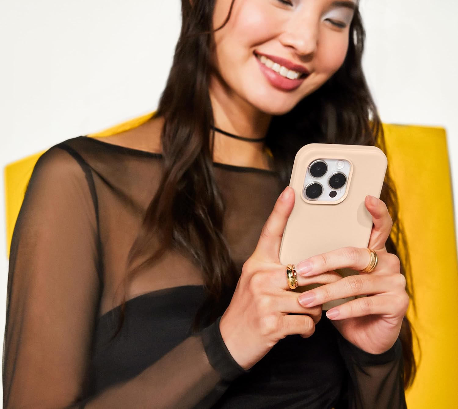 OtterBox iPhone 15 Pro (ONLY) Symmetry Series+ Case - Clear/Orange, Snaps to MagSafe, Ultra-Sleek, Raised Edges Protect Camera & Screen - Non-Retail Packaging - Image 6