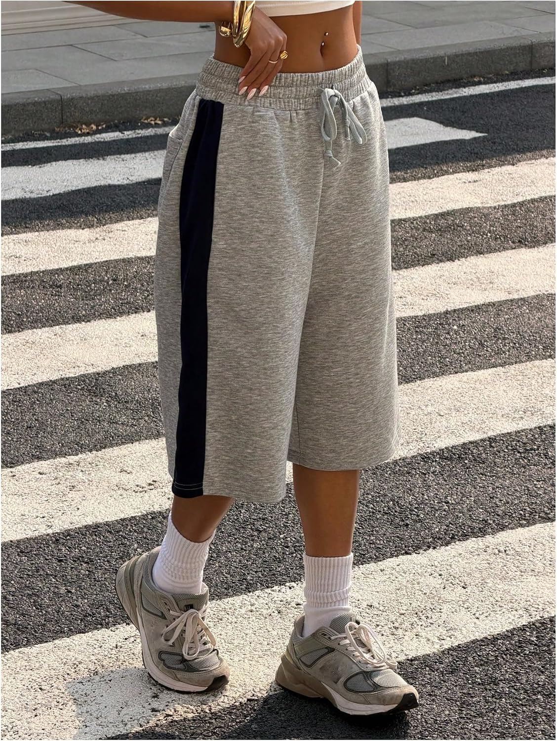 MakeMeChic Women's Y2k Bermuda Shorts Wide Leg Casual Athletic Sweat Shorts Summer Capris