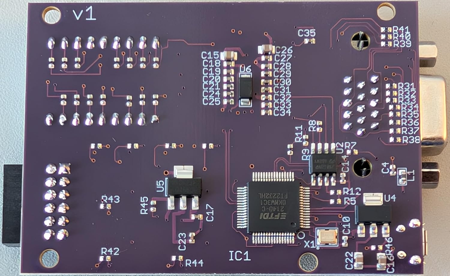 Nandland Go Board - FPGA Development Board for Beginners with USB Cable, 4 LEDs, 4 Push-Buttons, 7-Segment Display, VGA, PMOD, Win/Mac/Linux Compatible