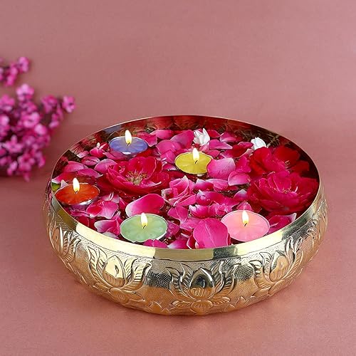 SATVIK - Urli decorativo de latón en relieve de 9.5 pulgadas para velas flotantes, velas de té, flores, cuenco hecho a mano, festivo, indio, para el