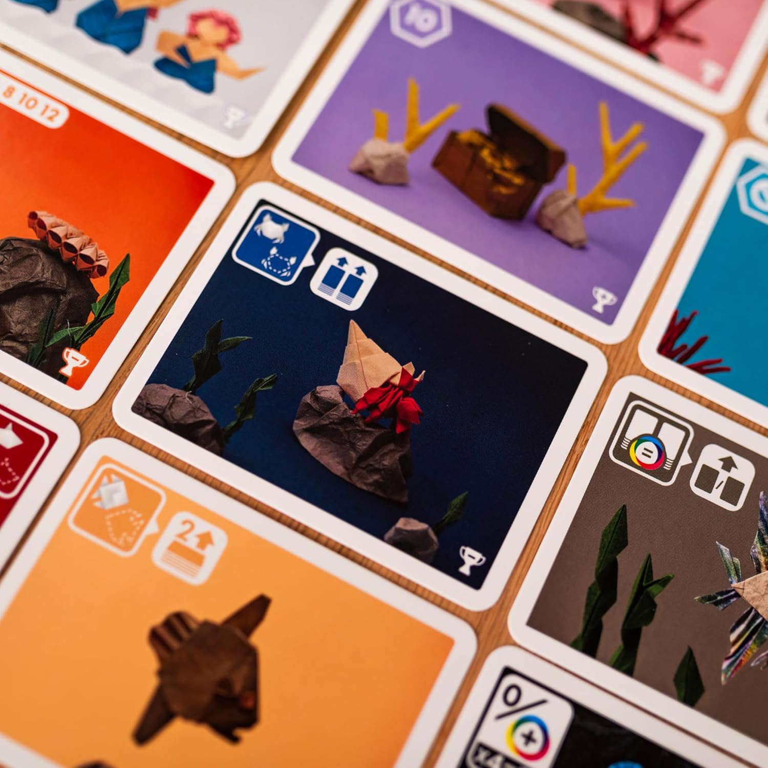 Pandasaurus Games Sea Salt & Paper: Extra Pepper Card Game Expansion - Add 12 Effect Cards for Dynamic New Rules and Surprising Twists for Kids & Adults, Ages 8+, 2-4 Players, 45 Minute Playtime