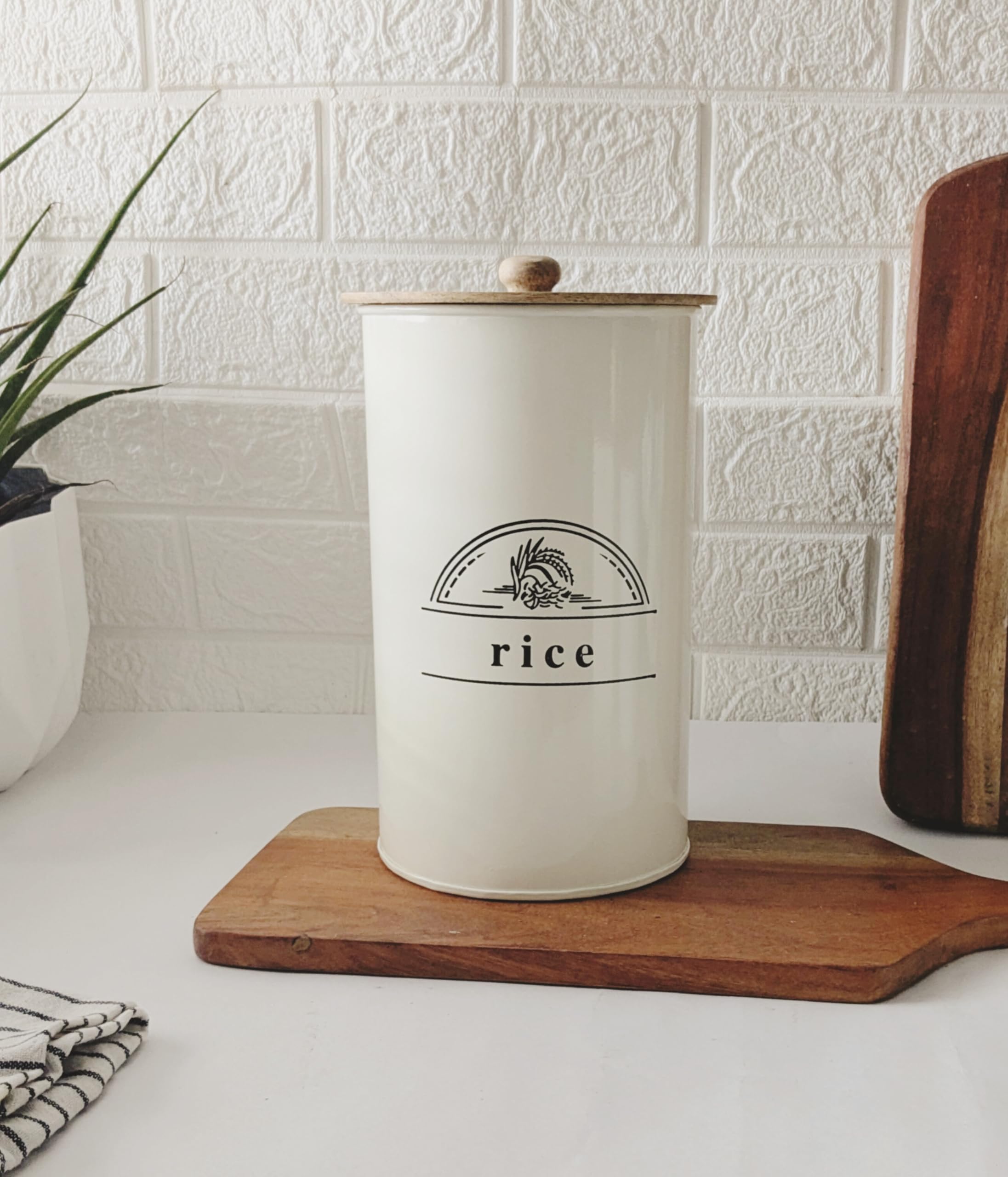 THE DECOR HOME'S Rice Storage Container With Wooden Lid, Off White, 5000 Ml, Galvanised Metal