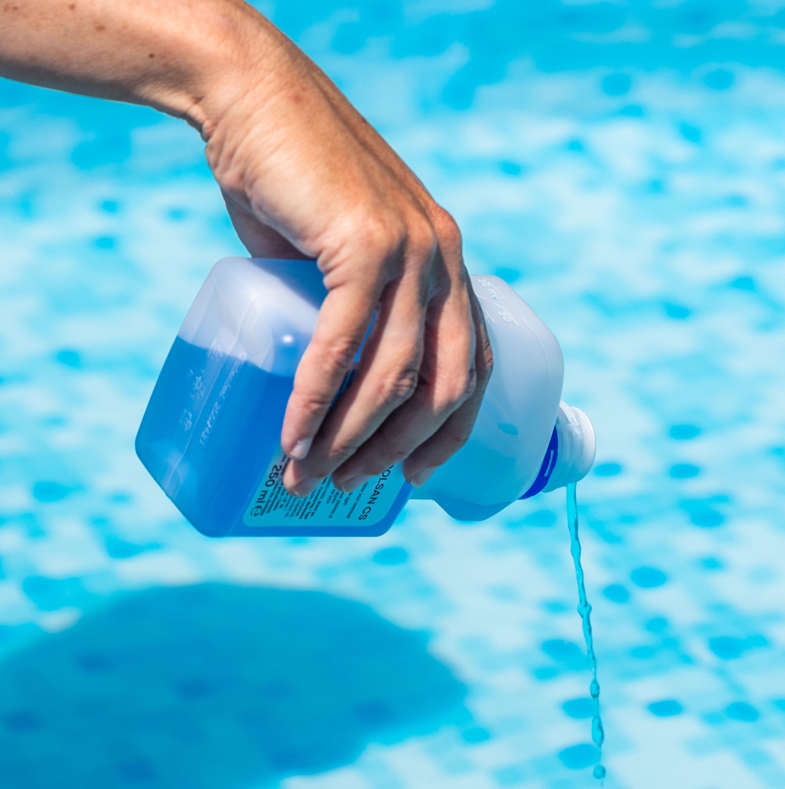 BSI - PooLSan - Solution sans Chlore - pour Une Désinfection des Petites Piscines Gonflables - Jusqu'à 2 A 3 Mois - Elaboré en Europe
