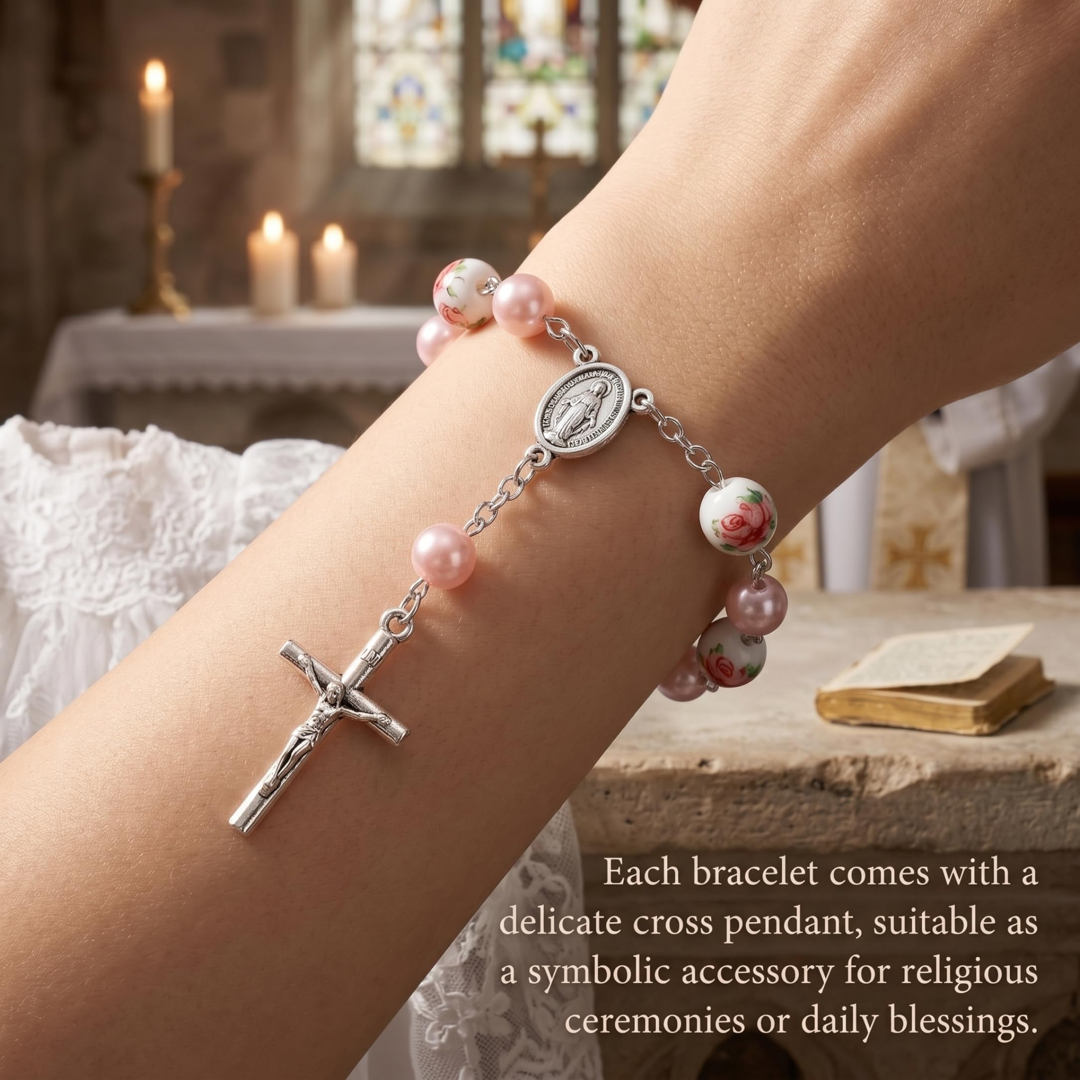Mini Rosario, 50PCS Rosario de Bautismo Favores Pulseras de Cuentas de Flores de Cerámica con Colgante de Cruz para Bautizo, Bodas, Primera Comunión, 2.2 Pulgadas.