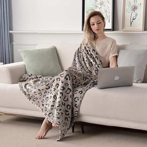 Miniatura 2 de SOCHOW - Manta Uragiri, de franela, vellón, ligera, muy suave y acogedora, de 50 x 60 pulgadas, con diseño de leopardo, en color chocolate