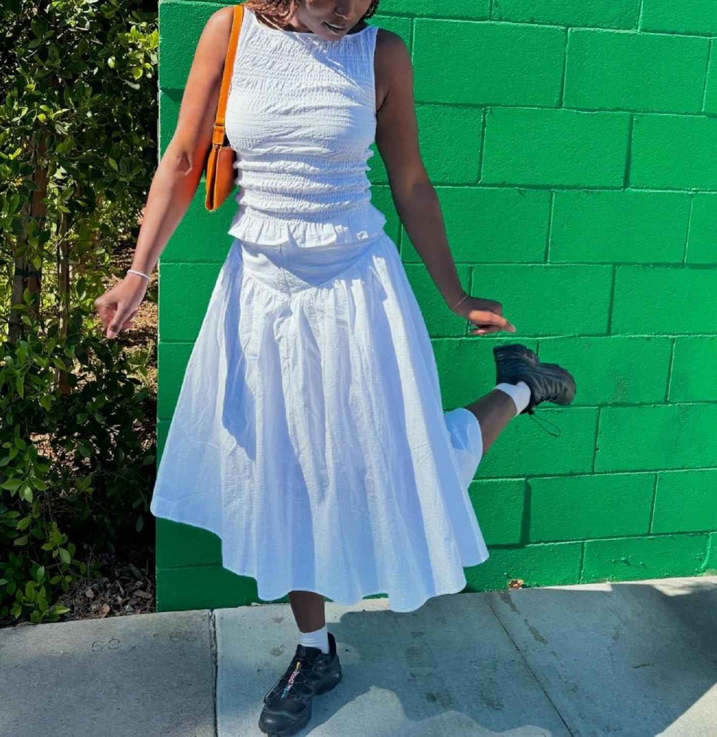 Women Y2K Shirred Tank Top Sleeveless Crewneck Frill Smocked Ruffle Crop Top Ruched Pelpum Going Out Tops - Image 4