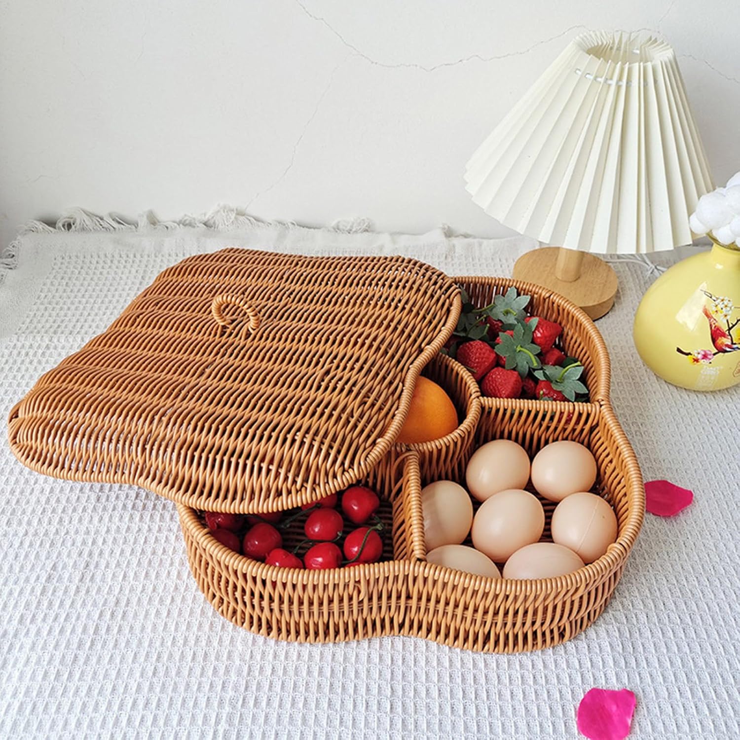 5 Section Faux Rattan Basket Decorative Rattan with 5 Compartments for Serving Bread and Organizing Essential Unique