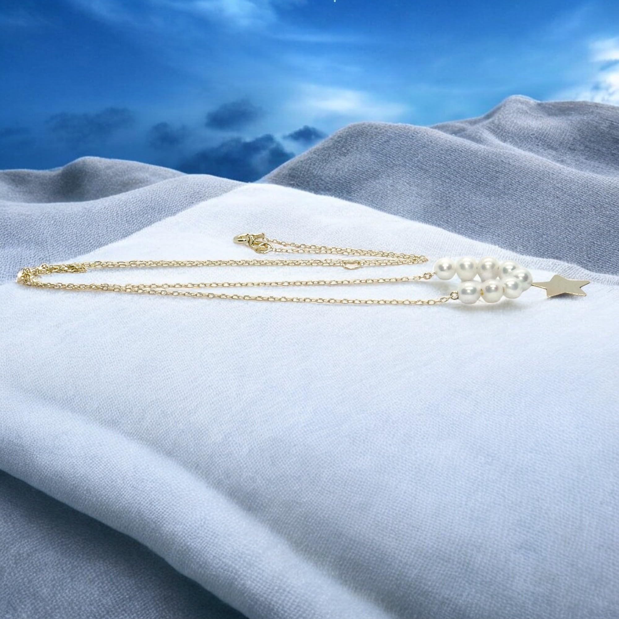 Never Say Never Collana di perle naturali da 4,00 mm con ciondolo in oro giallo 18k a stella 1,00 cm di diametro. 45,00 cm, Grande, Oro, Perla