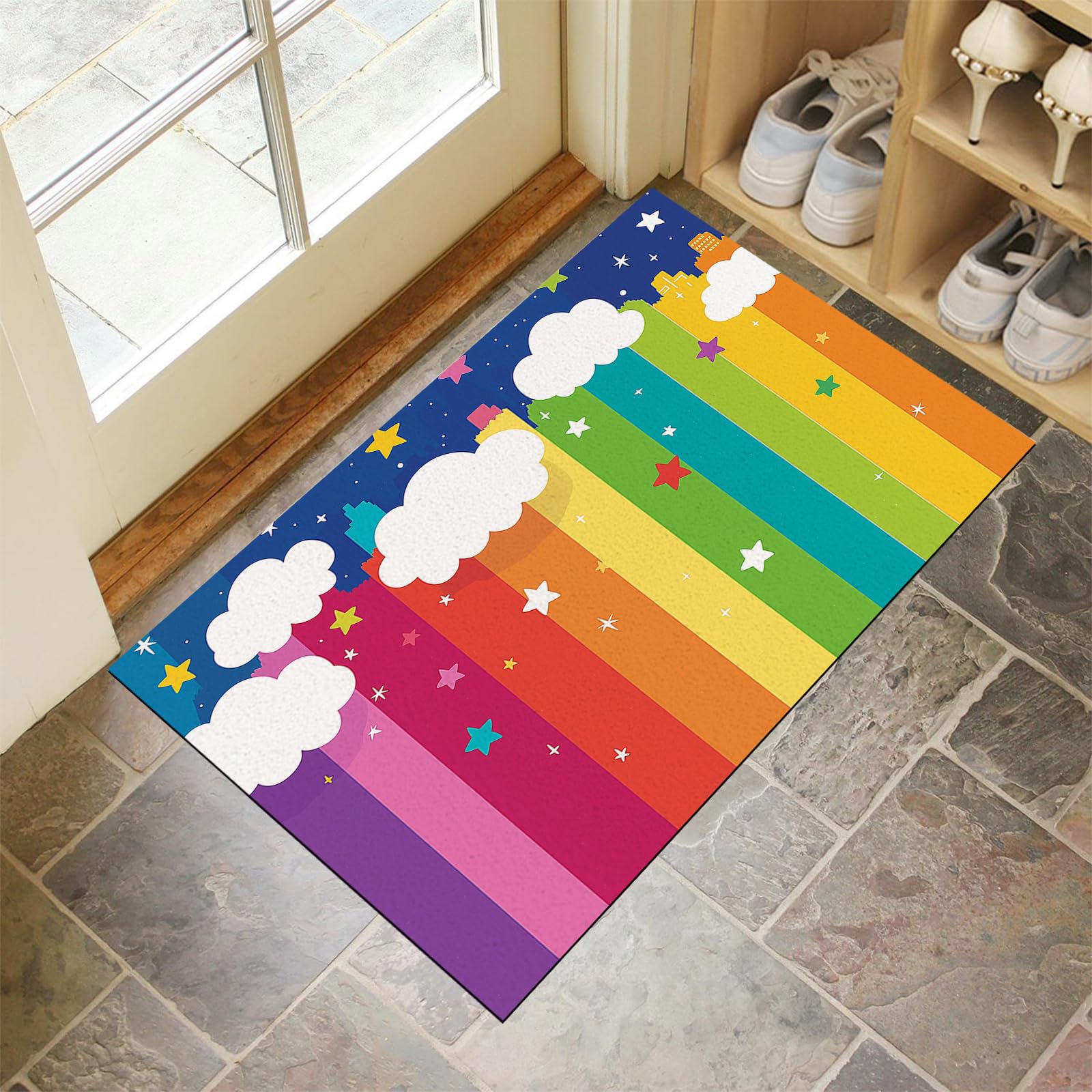 Kurzflor Kinderteppich für Jungen und Mädchen 140 x 200 cm Regenbogen - Wolken Streifen - Waschbarer Teppich Extra Weich und Antiallergen - Teppich Kinderzimmer, Babyzimmer und Spielzimmer