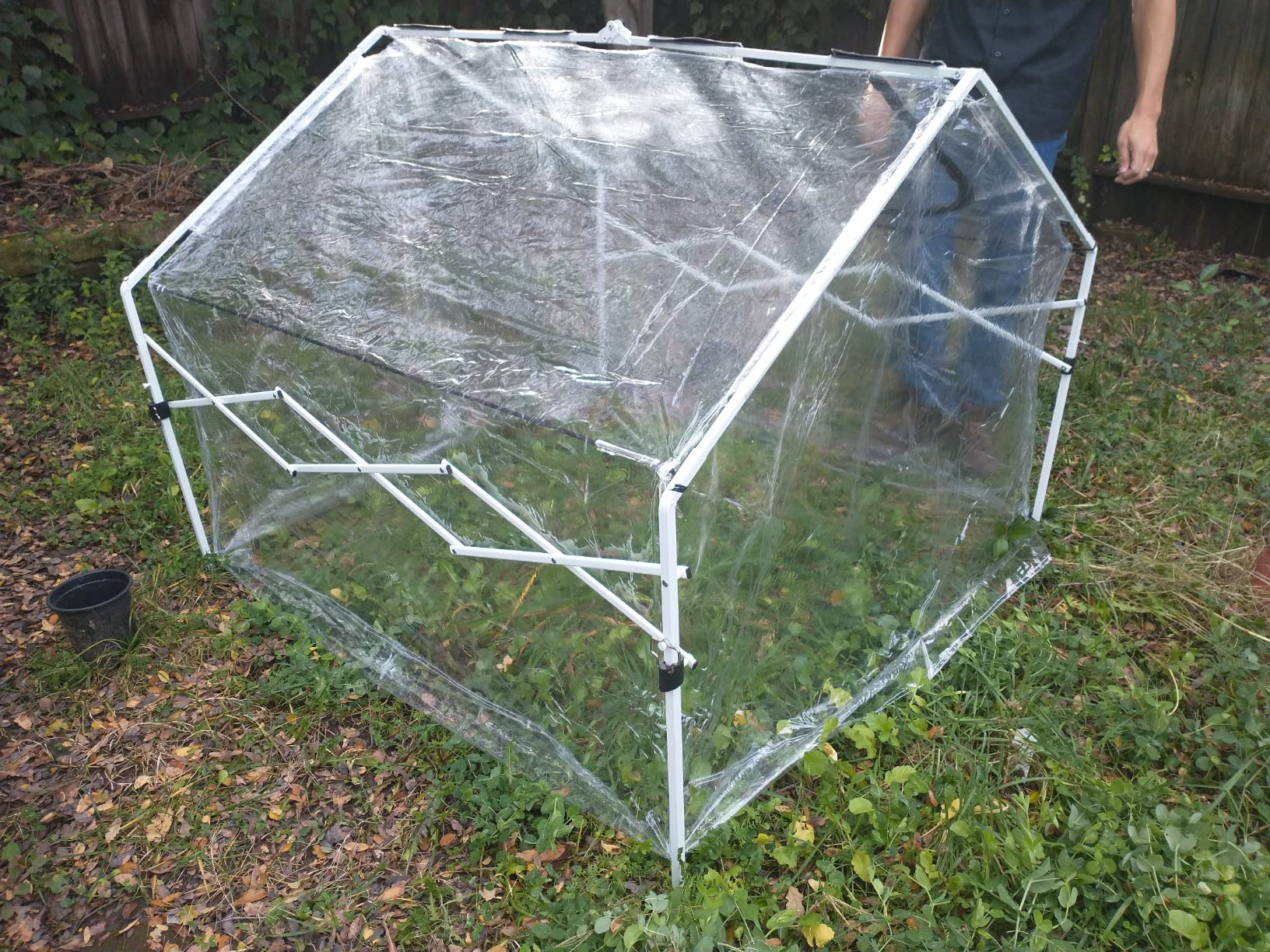 20/mo Finance ADVN Design First Frost 9.5' x 5' Extra Large Instant