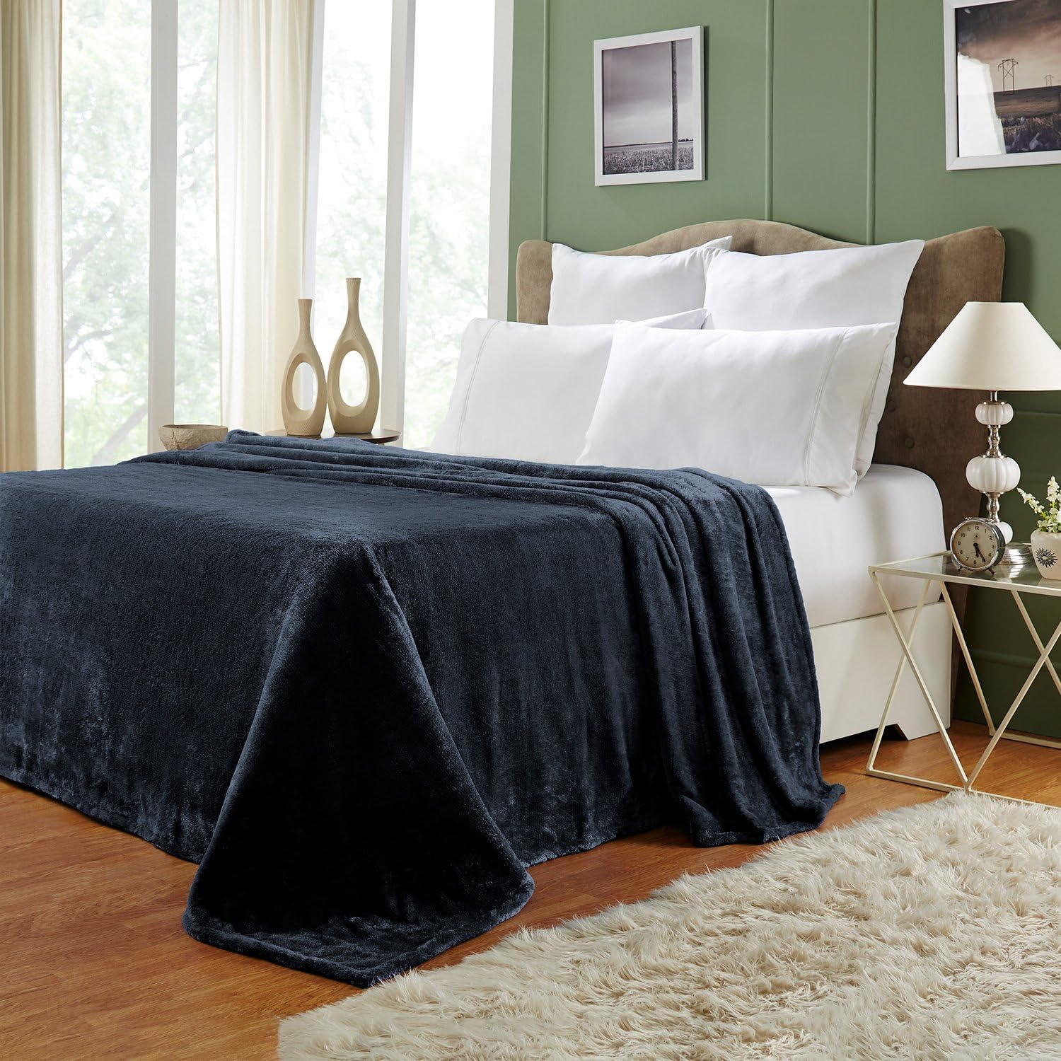 BNM Solid Fleece Blanket, Thick, Cozy, Warm Blankets, Velvety Soft Plush Bedding and Sofa Throw, Cute Bedroom Decor, Fuzzy Cover, Medium Weight Comfort Essentials, Throw, Navy Blue