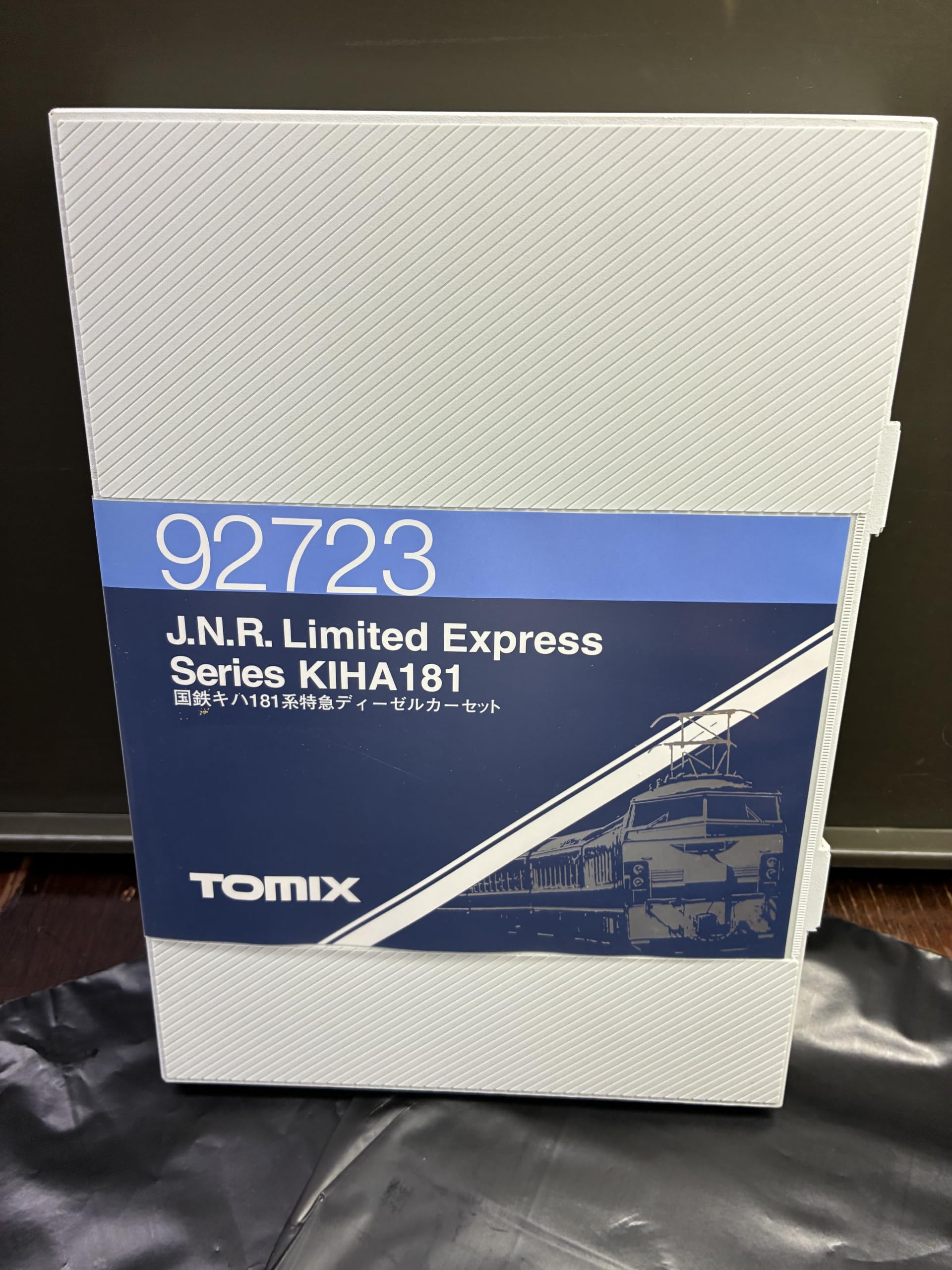 Nゲージ車両 キハ181系特急ディーゼルカー 基本 92723 Amazon | Nゲージ車両 キハ181系特急ディーゼルカー 基本 92723 | 鉄道