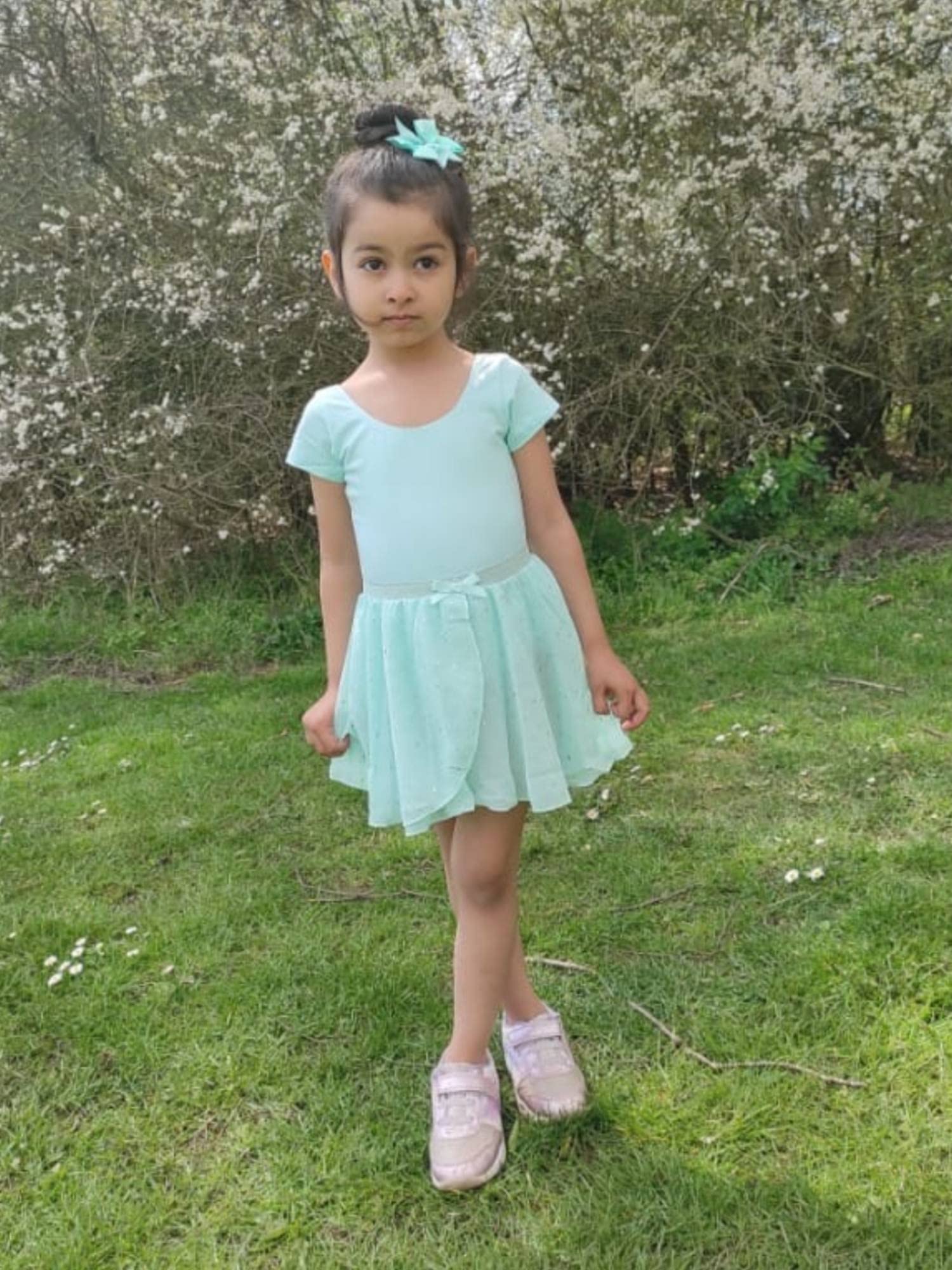 Bricnat Mädchen Ballettkleidung Ballettkleid Kinder Balletttrikot Kurzarm Langarm Tanzbody Tanzkleid aus Baumwolle mit Chiffon Rock Tütü 2-10Jahre