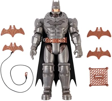 DC Comics Batman 30cm Deluxe - yumruk ve fırlatma fonksiyonlu aksiyon figürü, 5 parça ekipman, ışık ve ses efektleri, 1 adet