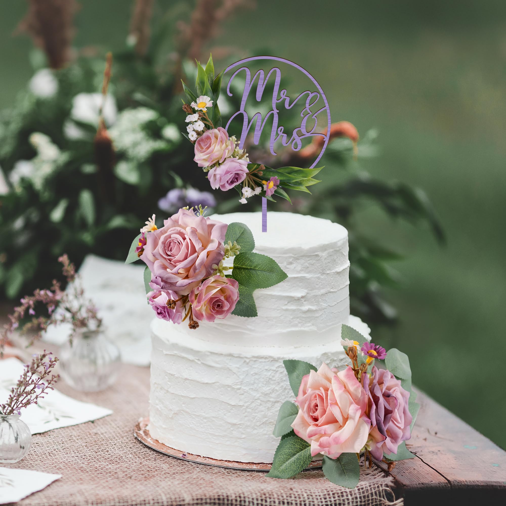 1 Pièce Bois Mr&Mrs Cake Topper Mariage & 2 Pièces Roses Violette‌s 3D Fleurs Artificielles Décoration Gâteau Mariage（Violet‌）