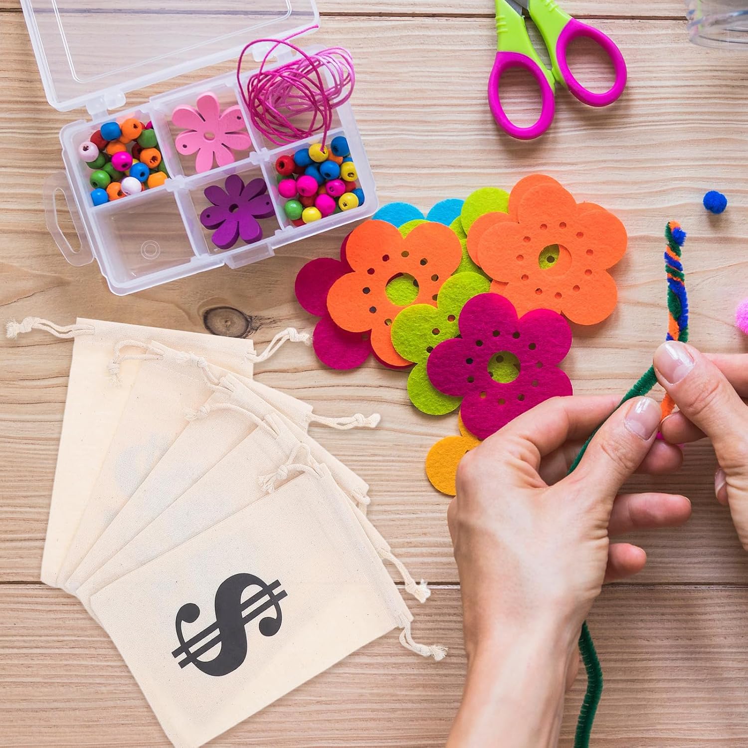 FOMIYES 24pcs Beige Cotton Drawstring Money Bags with Sign, Soft the Touch Small Fabric Sack Bags for ’s Cosplay and Party Favor Supplies