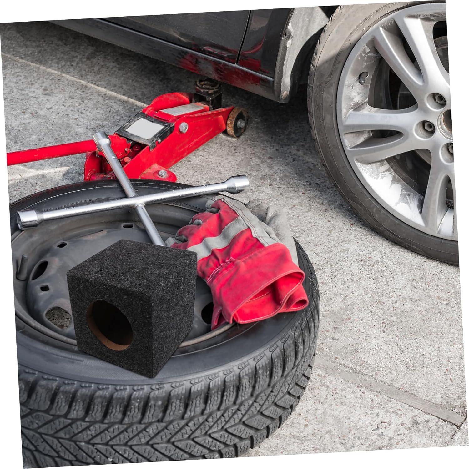 Car Audio Box Square Subwoofer Enclosure DIY Subwoofer Cabinet Empty Speaker Cabinet Car Speaker Box