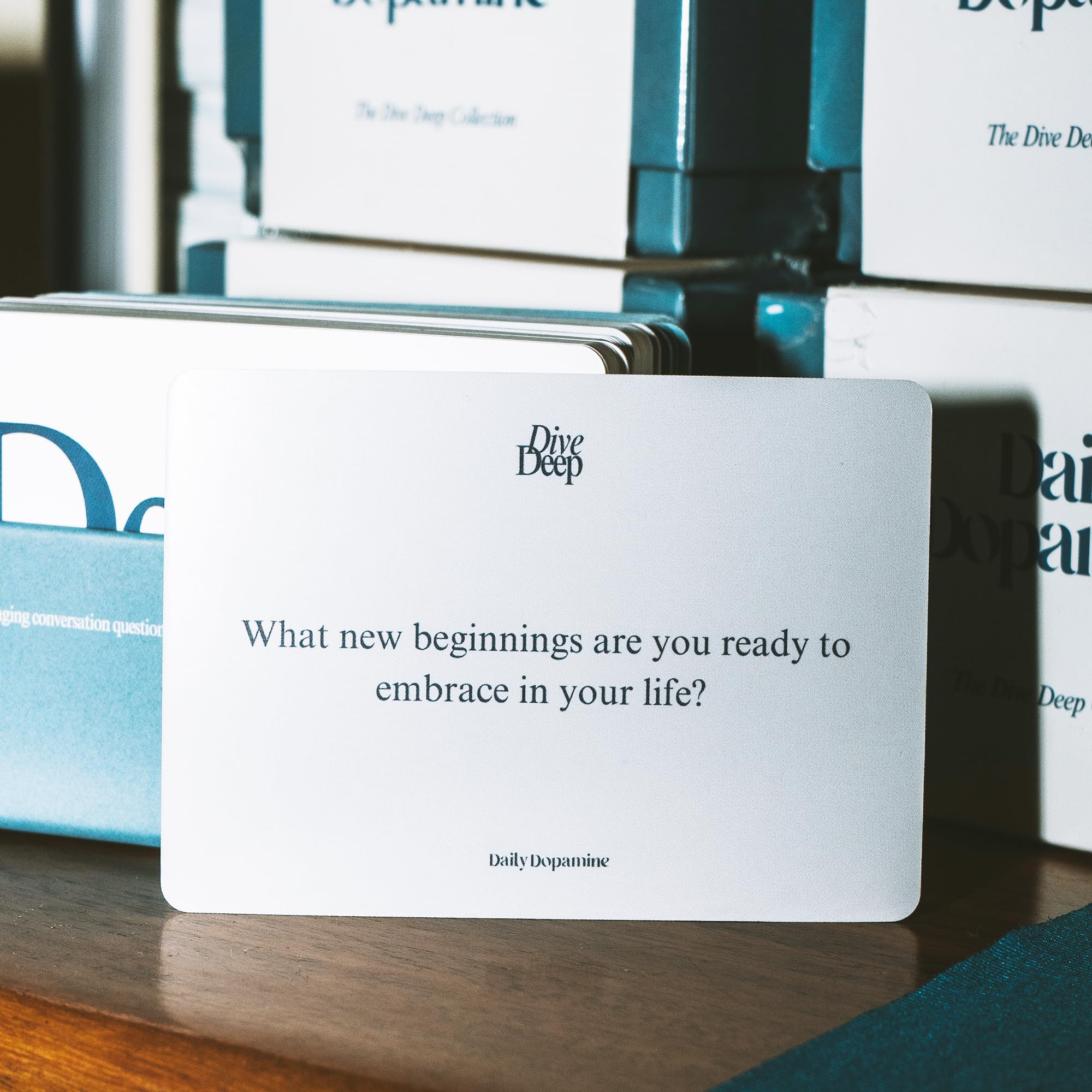 Daily Dopamine Dive Deep Conversation Cards - Lernen Sie sich gegenseitig kennen Eisbrecher | Tiefe & sinnvolle Gespräche | Kartenspiel für Teenager, Erwachsene, Paare | Lustiges Familien-Partyspiel