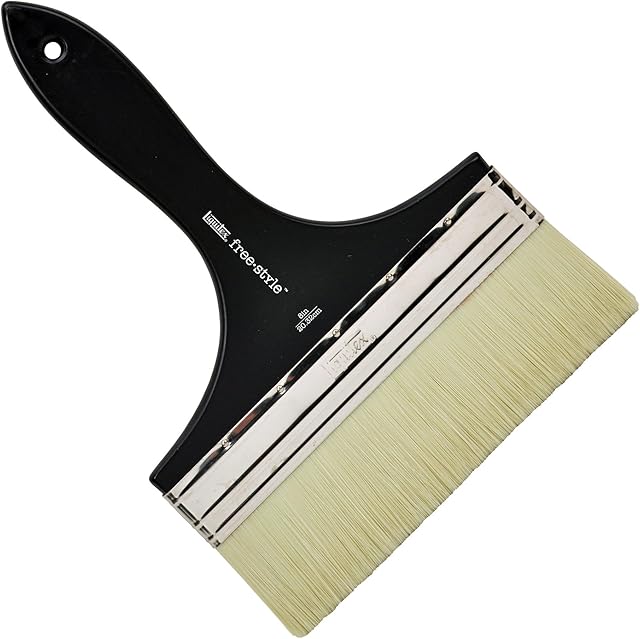 Liquitex Professional Freestyle Large Scale Brush, Broad Flat/Varnish 8-inch, Short Handle, Beige