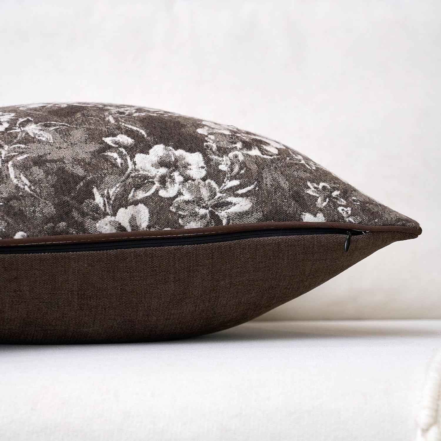 Aeckself Pack of 2 Decorative Chenille Floral Throw Pillow Covers Vintage Couch Pillow Covers 12 x 20 Inch Neutral Farmhouse Cushion Covers Home Decor for Sofa Bed Living Room Light Brown