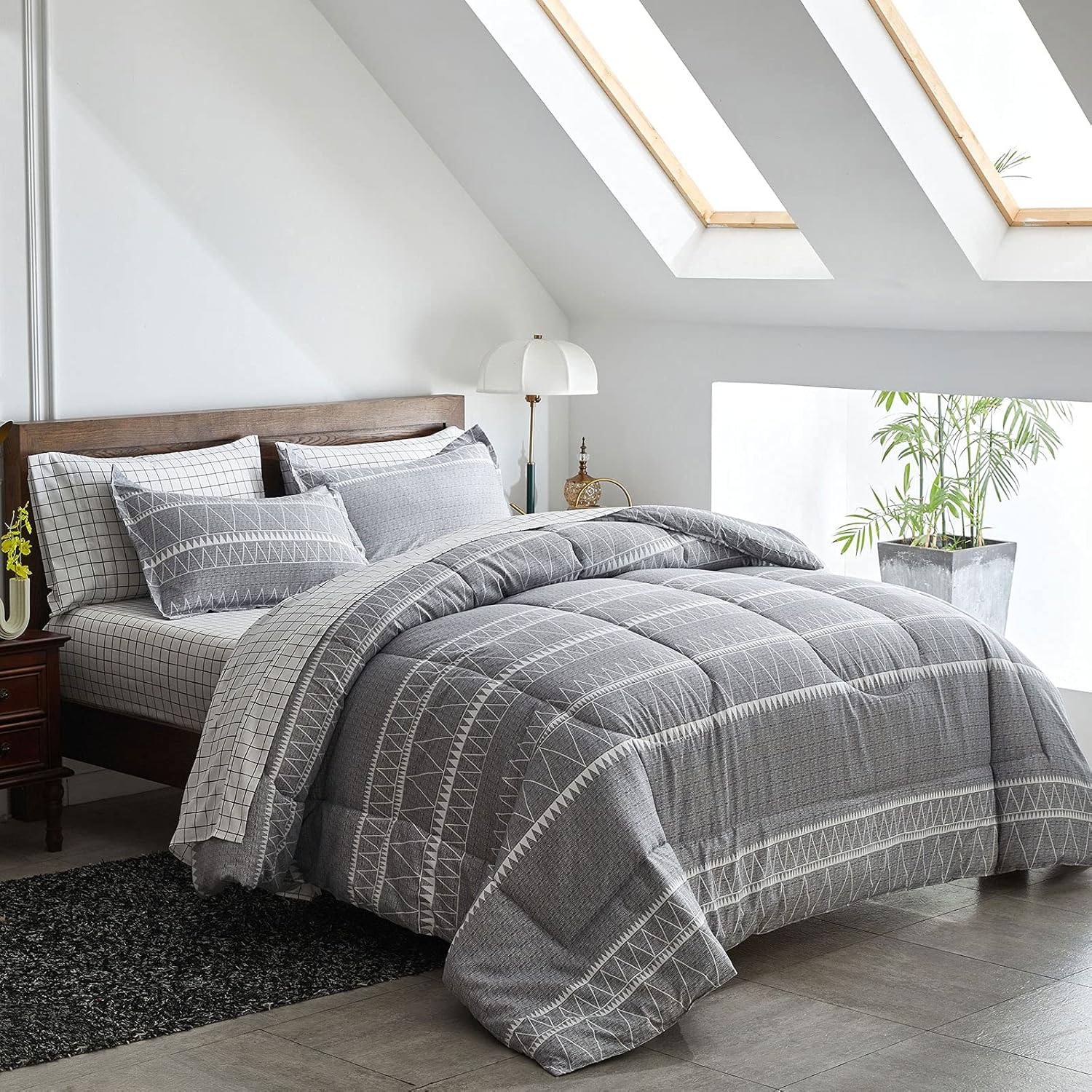 Joyreap 7 Piece Bed in a Bag King, Triangle Stripes on Gray Design, Smooth Soft Microfiber Comforter Set (1 Comforter, 2 Pillow Shams, 1 Flat Sheet, 1 Fitted Sheet, 2 Pillowcases)