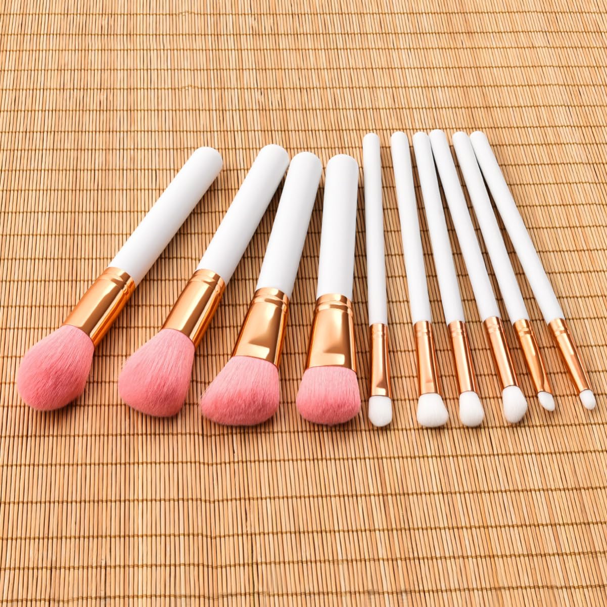10 piezas Brochas de Maquillaje Profesional con Mango de Madera y Cerdas de Pelo de Pinceles para Rostro Polvos Rubor Sombras y Correctores Suaves y Duraderos para Diario y Viaje
