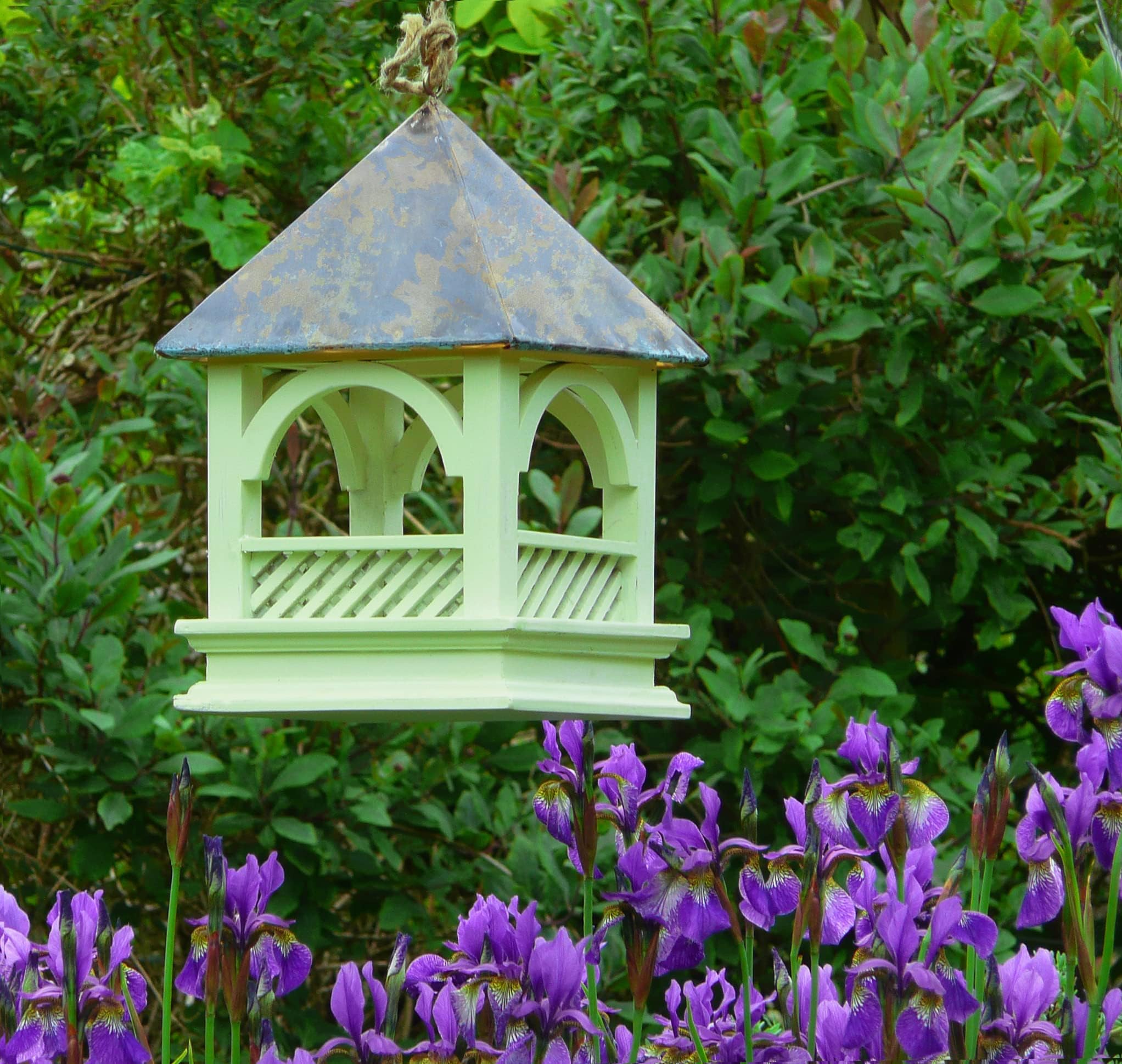 Wildlife World Bempton Hanging Bird Table - Slight Seconds, Green